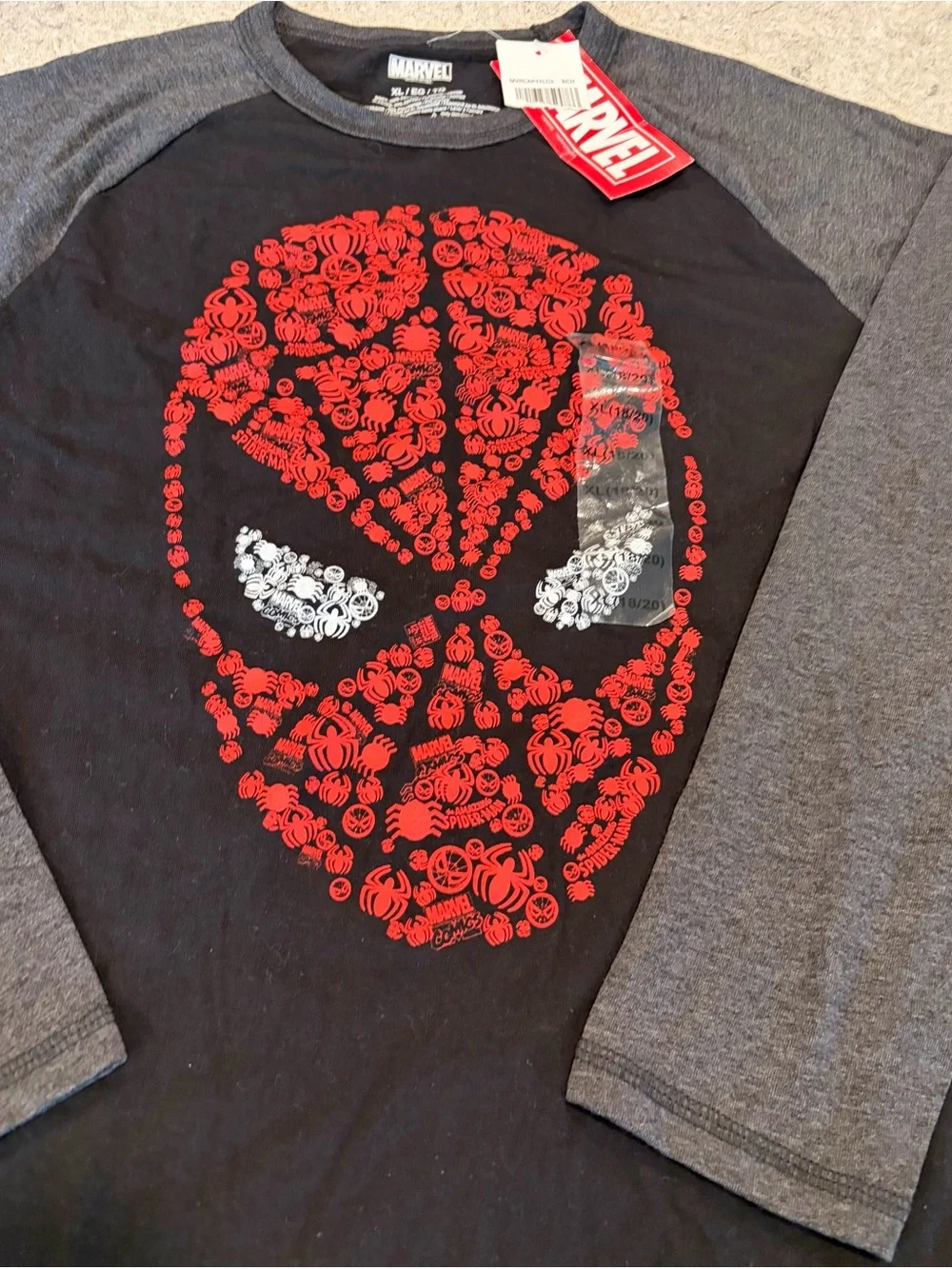 Marvel Spiderman Long Sleeve Raglan Tee in Black & Gray Kids XL 18/20 NWT